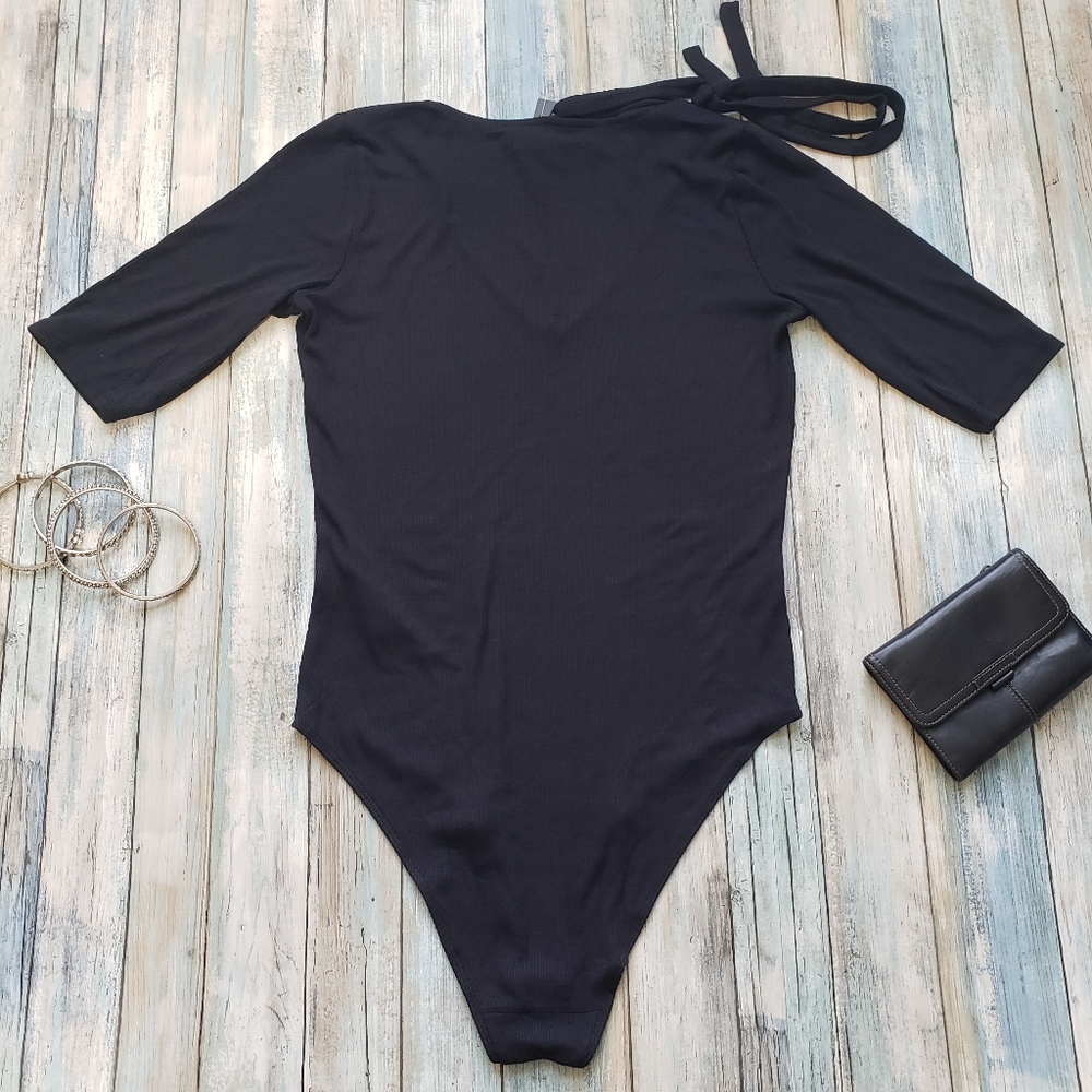 Abercrombie & Fitch  Bodysuit. - Picture 2 of 8